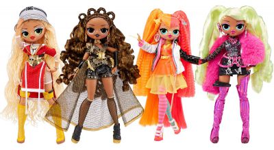 Zbierz wszystkie 4 lalki modowe w nowym wymiarze z serii FIERCE. UWAGA!!! Każda lalka sprzedawana osobno na innej aukcji (patrz zdjęcie powyżej):