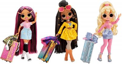 Zbierz wszystkie 3 modne lalki LOL Surprise OMG World Travel i przygotuj się na odkrywanie świata LOL Surprise! UWAGA!!! Każda lalka sprzedawana osobno (patrz zdjęcie powyżej):